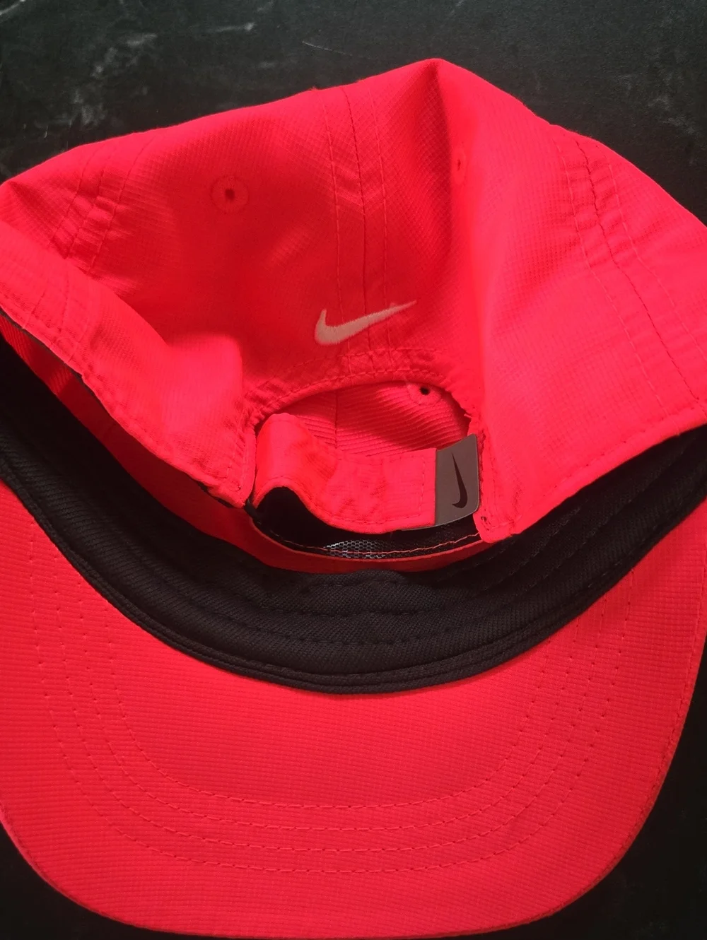 Nike lightweight cap
